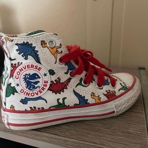 Kids Dino converse